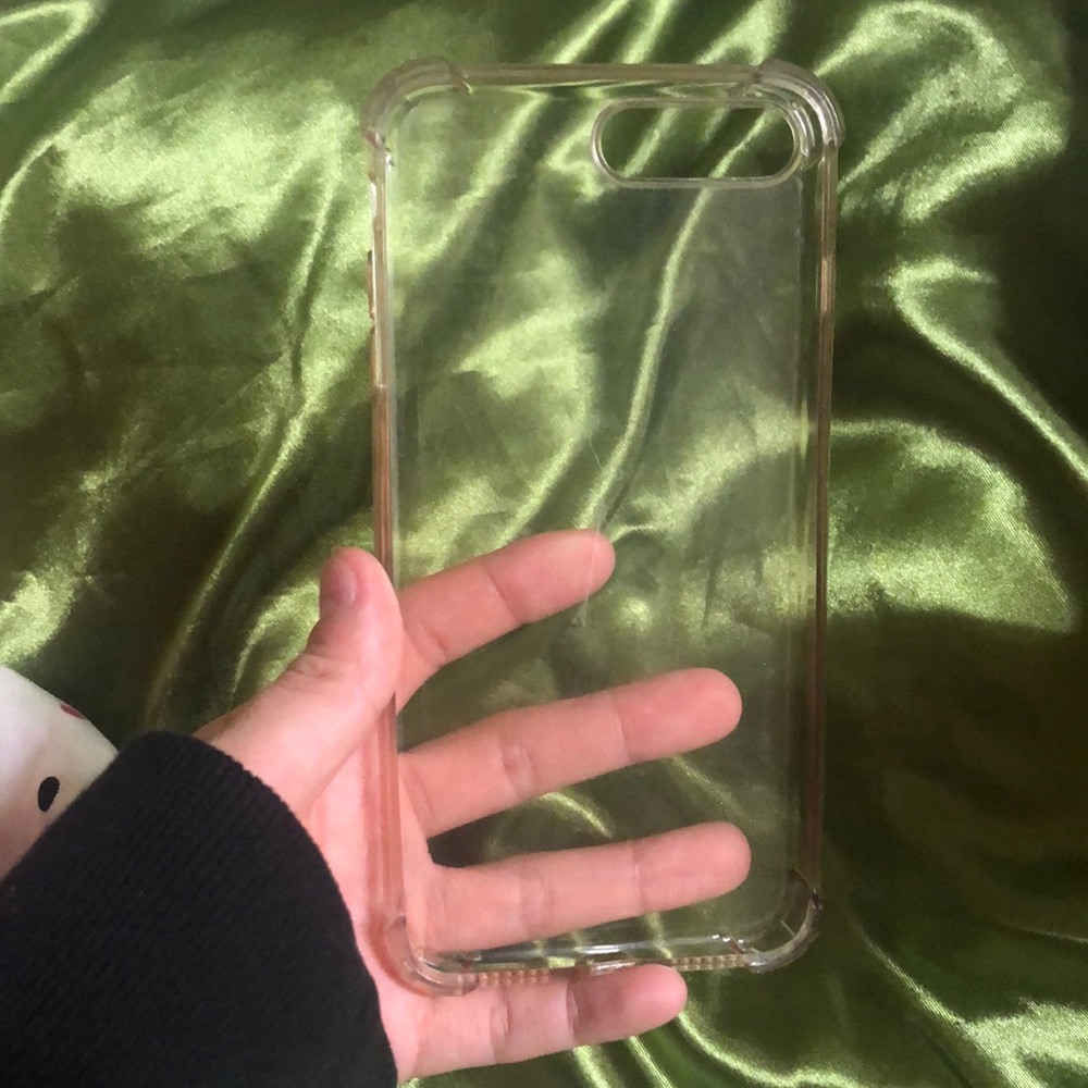 Clear case with edges/corners